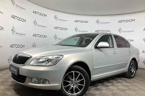 Octavia Elegance 1.8 AT (152 л.с.) фото 1