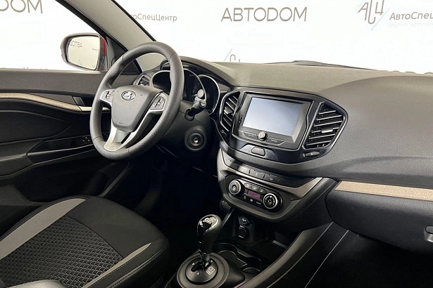 Vesta Luxe Multimedia (2016-2018) 1.8 AMT (122 л.с.) фото 10