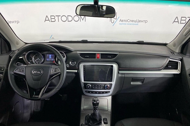 T8 Full Extra 2.0d MT 4WD (136 л.с.) фото 8