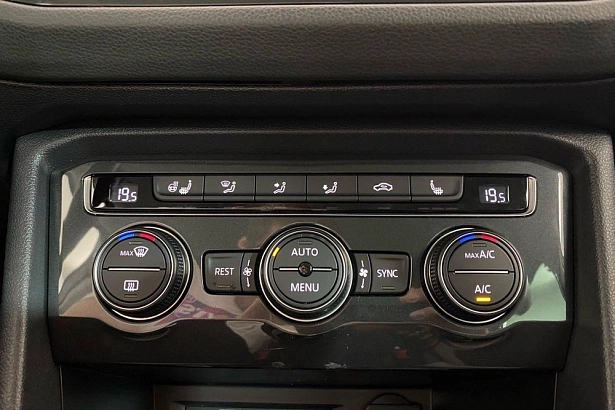 Tiguan Offroad 1.4 AMT 4WD (150 л.с.) фото 21