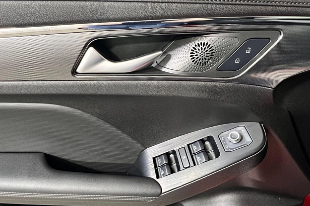 Jolion Premium 1.5 AMT (143 л.с.) фото 15