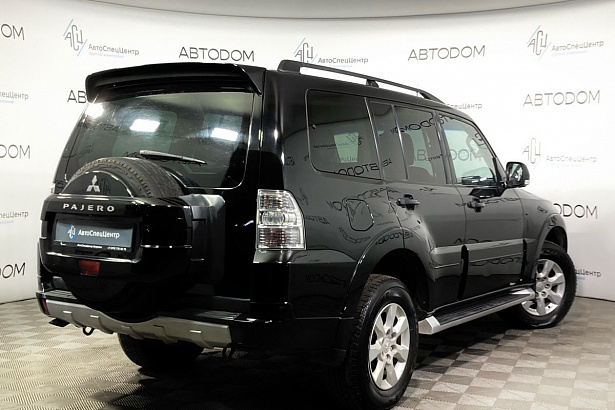 Pajero Instyle 3.0 AT 4WD (178 л.с.) фото 4