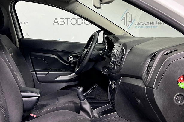 XRAY #Club 1.6 MT (106 л.с.) фото 9