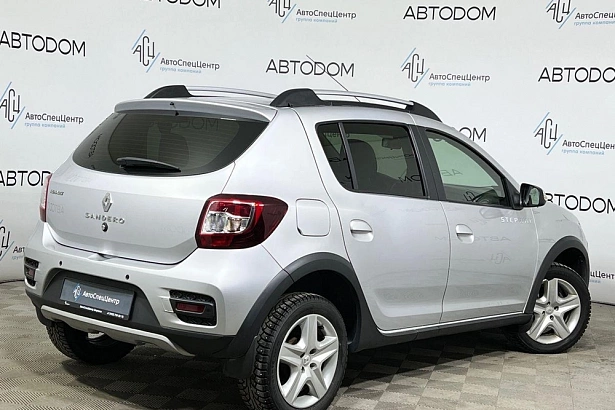Sandero Confort 1.6 AT (102 л.с.) фото 2