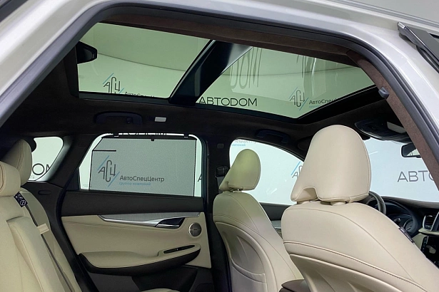 QX50 Sensory 2.0 CVT 4WD (249 л.с.) фото 16
