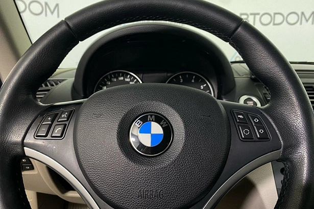 1 серии Base 118 2.0 AT (136 л.с.) фото 16