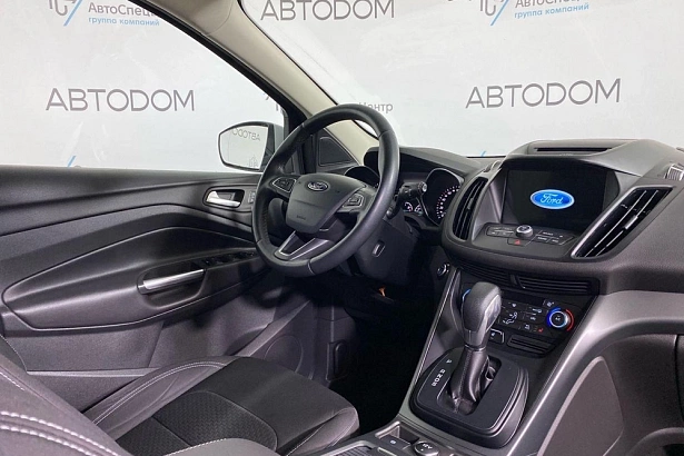 Kuga Trend Plus (2017) 1.5 AT 4WD (150 л.с.) фото 10