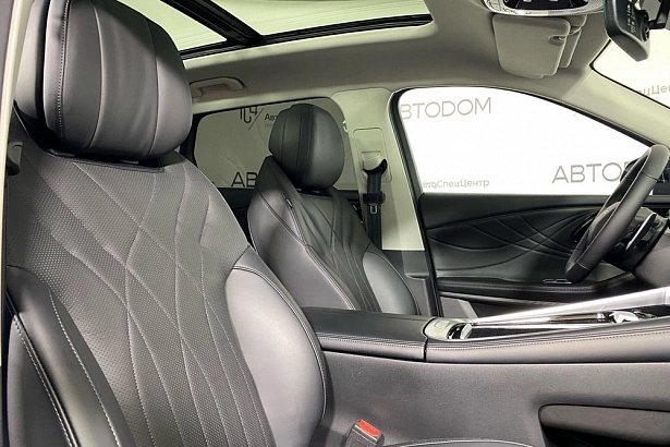 RX Prestige 2.0 AMT 4WD (249 л.с.) фото 11