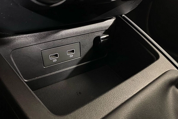 Arkana Life 1.6 MT (114 л.с.) фото 20