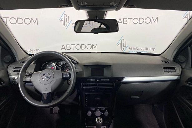 Astra Cosmo 1.6 MT (115 л.с.) фото 9