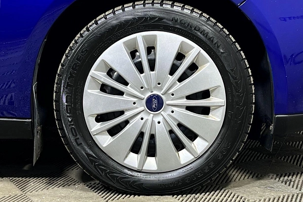 Focus SYNC Edition 1.6 MT (125 л.с.) фото 13