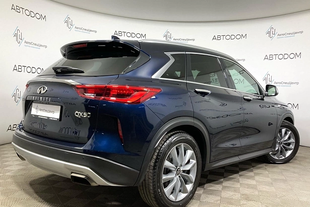 QX50 Essential 2.0 CVT 4WD (249 л.с.) фото 2