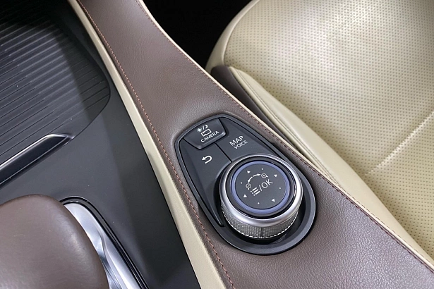 QX50 Sensory 2.0 CVT 4WD (249 л.с.) фото 29