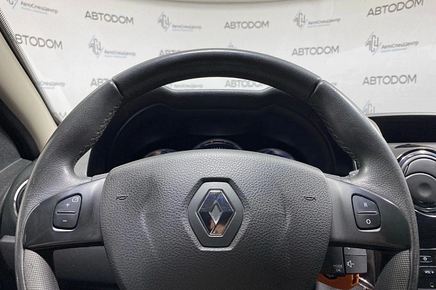 Duster Luxe Privilege 2.0 AT 4WD (143 л.с.) фото 16