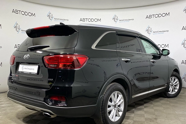 Sorento Luxe 2.2d AT 4WD (200 л.с.) фото 2