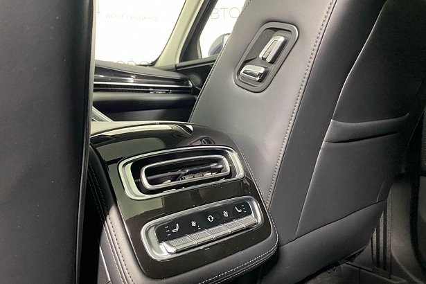 RX Prestige 2.0 AMT 4WD (249 л.с.) фото 17