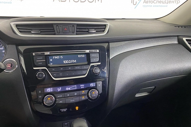 X-Trail SE 2.5 CVT 4WD (171 л.с.) фото 19