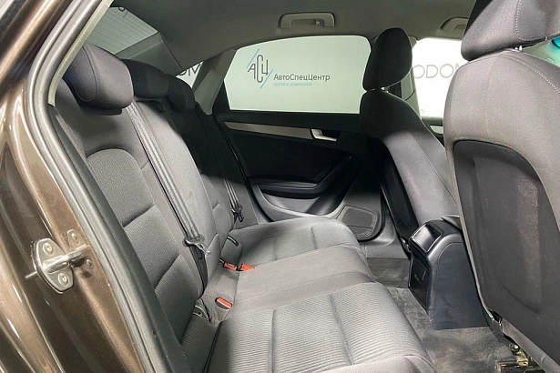 A4 Base 1.8 CVT (170 л.с.) фото 12