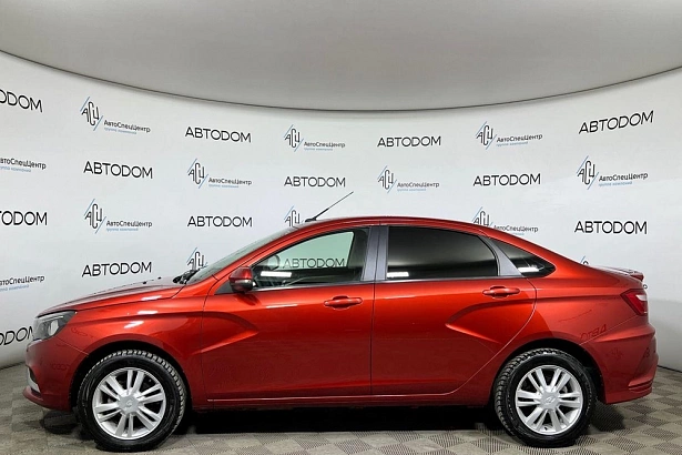 Vesta Luxe Multimedia (2016-2018) 1.8 AMT (122 л.с.) фото 3