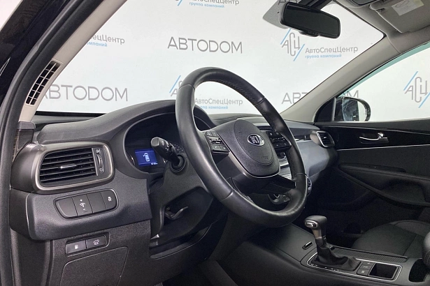 Sorento Luxe 2.2d AT 4WD (200 л.с.) фото 11
