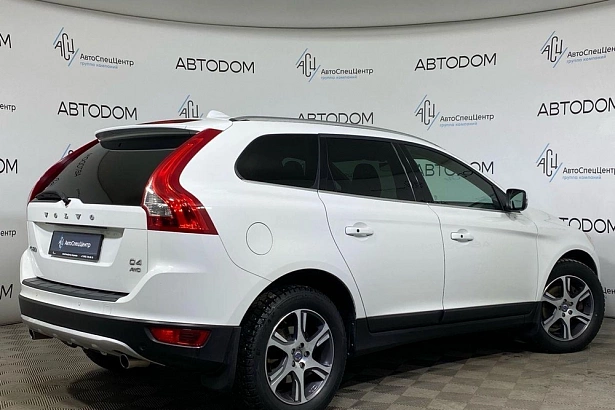 XC60 Summum 2.4d AT 4WD (163 л.с.) фото 2