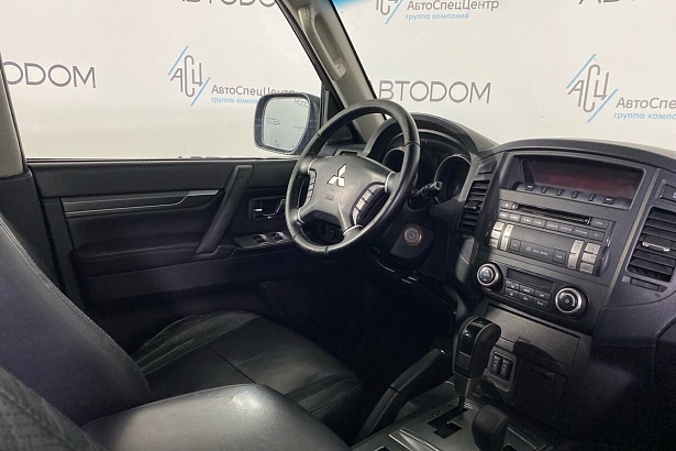 Pajero Intense 3.0 AT 4WD (178 л.с.) фото 11