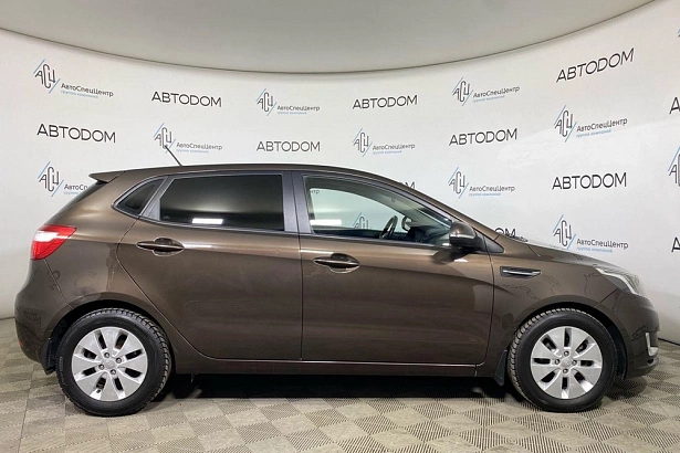 Rio Prestige 1.6 6AT (123 л.с.) фото 4