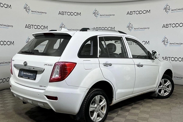 X60 Comfort 1.8 MT (128 л.с.) фото 2