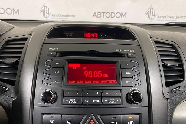 Sorento Comfort 2.4 MT 4WD (175 л.с.) фото 18