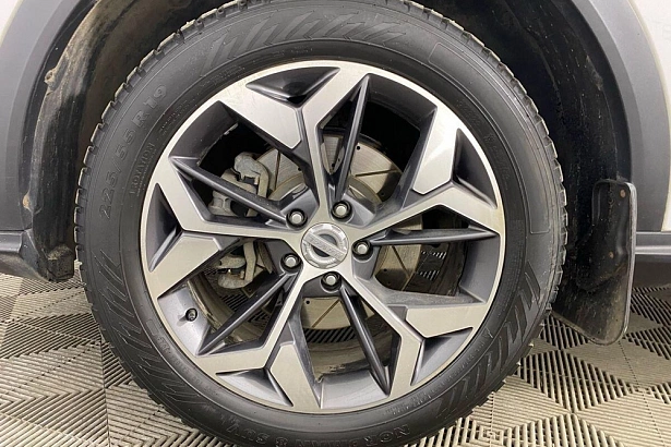 F7x Premium 2.0 AMT 4WD (190 л.с.) фото 11