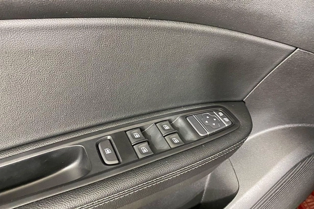 Arkana Life 1.6 MT (114 л.с.) фото 13