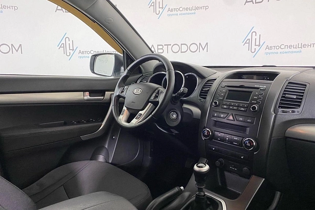 Sorento Comfort 2.4 MT 4WD (175 л.с.) фото 10