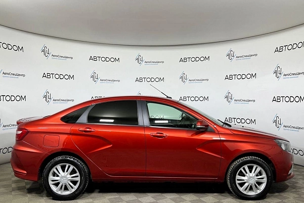 Vesta Luxe Multimedia (2016-2018) 1.8 AMT (122 л.с.) фото 4