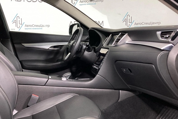 QX50 Essential 2.0 CVT 4WD (249 л.с.) фото 13