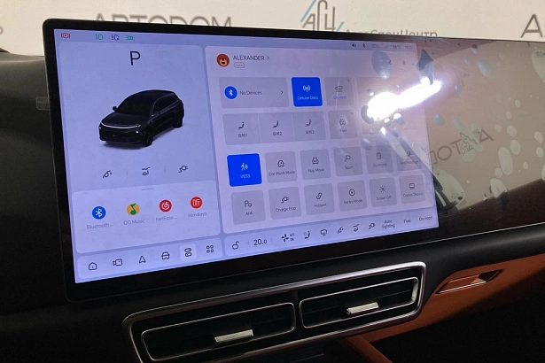 L6 Pro 1.5hyb AT 4WD (408 л.с.) фото 24