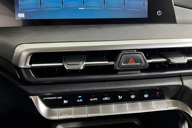 CS35PLUS Tech 1.4 AMT (150 л.с.) фото 21