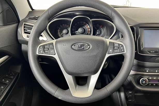 Vesta Luxe Multimedia (2016-2018) 1.8 AMT (122 л.с.) фото 15