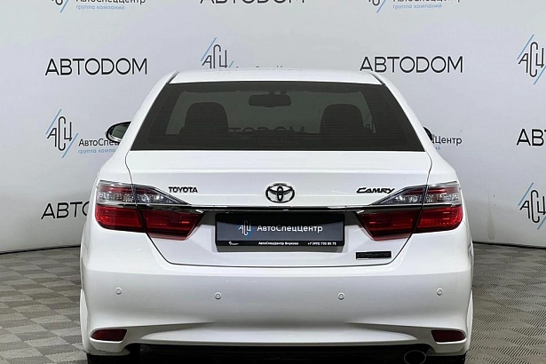 Camry Exclusive 2.5 AT (181 л.с.) фото 6