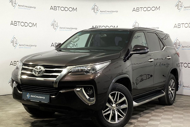 Fortuner Престиж 2.8d AT 4WD (177 л.с.) фото 1