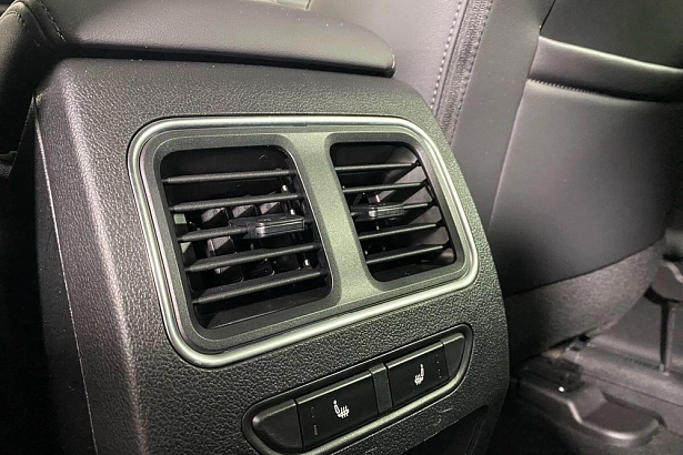 F7x Premium 2.0 AMT 4WD (190 л.с.) фото 20