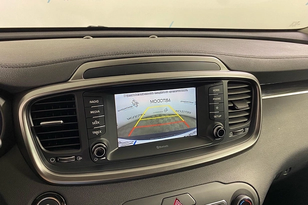 Sorento Luxe 2.2d AT 4WD (200 л.с.) фото 20